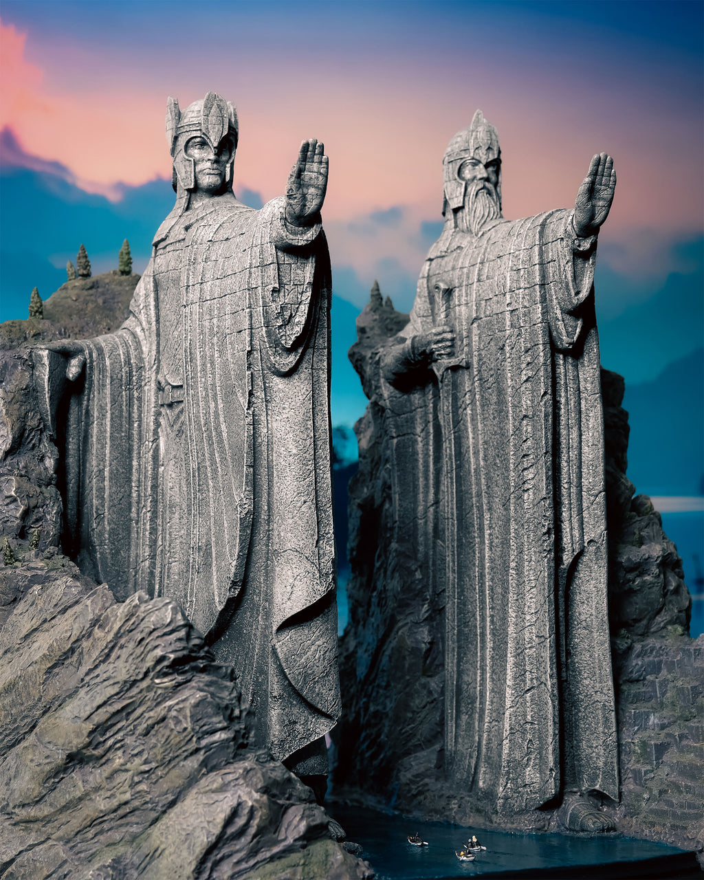 Immagine del prodotto Il Signore degli Anelli - Figura d'ambiente Argonath deluxe 34 cm