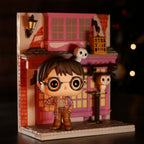 Immagine del prodotto Harry Potter e il negozio di gufi Eeylops figura Funko Pop con diorama