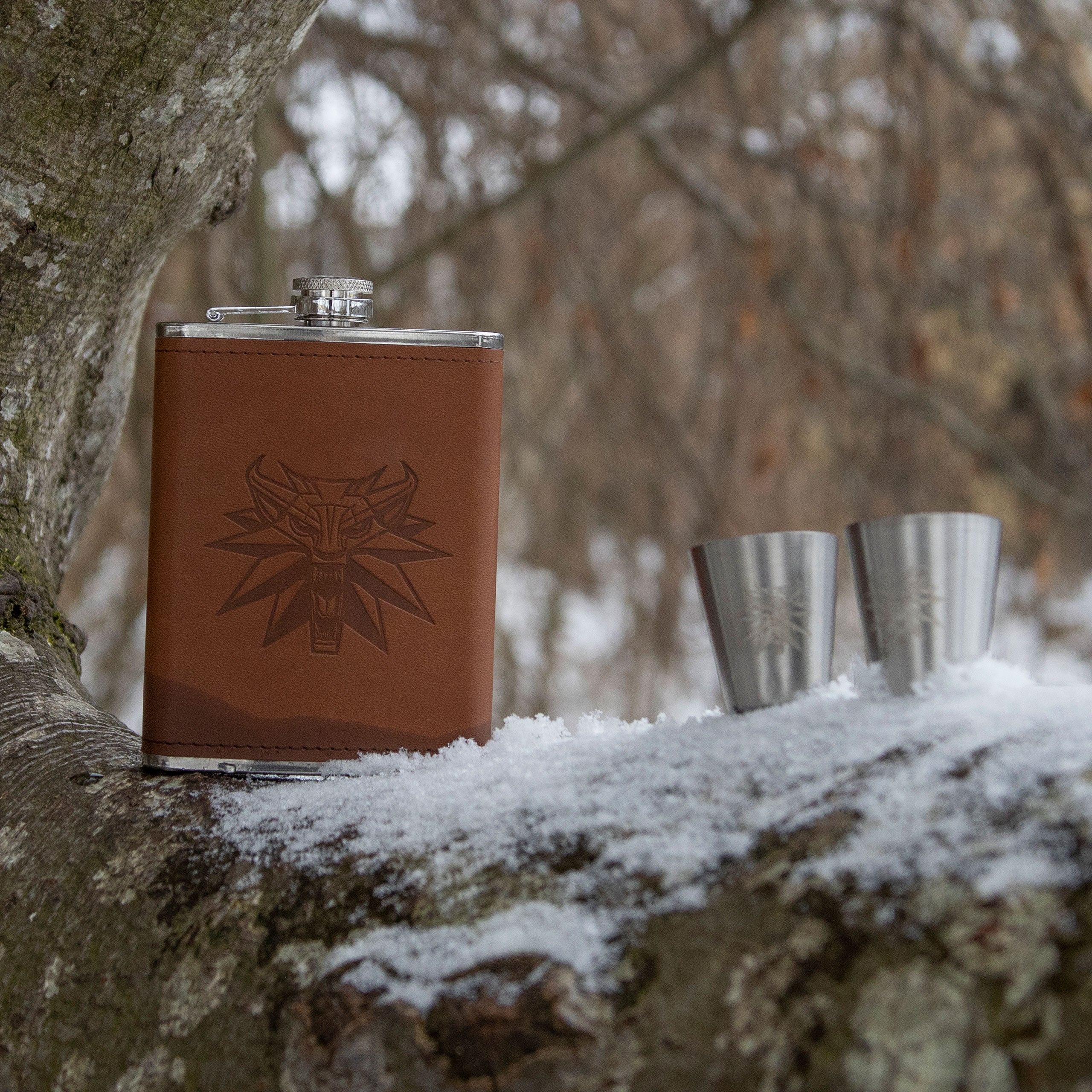 Product image Witcher - Wolf Logo Flask