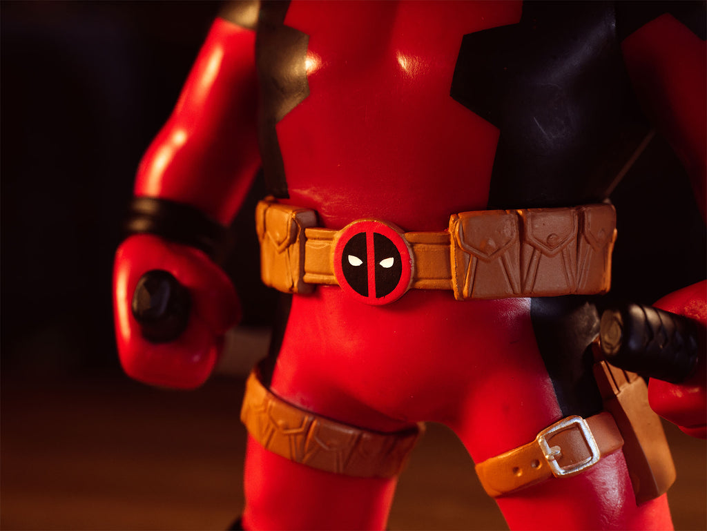 Product image Marvel - Deadpool with swords Funko Pop Figurine 23,5 cm
