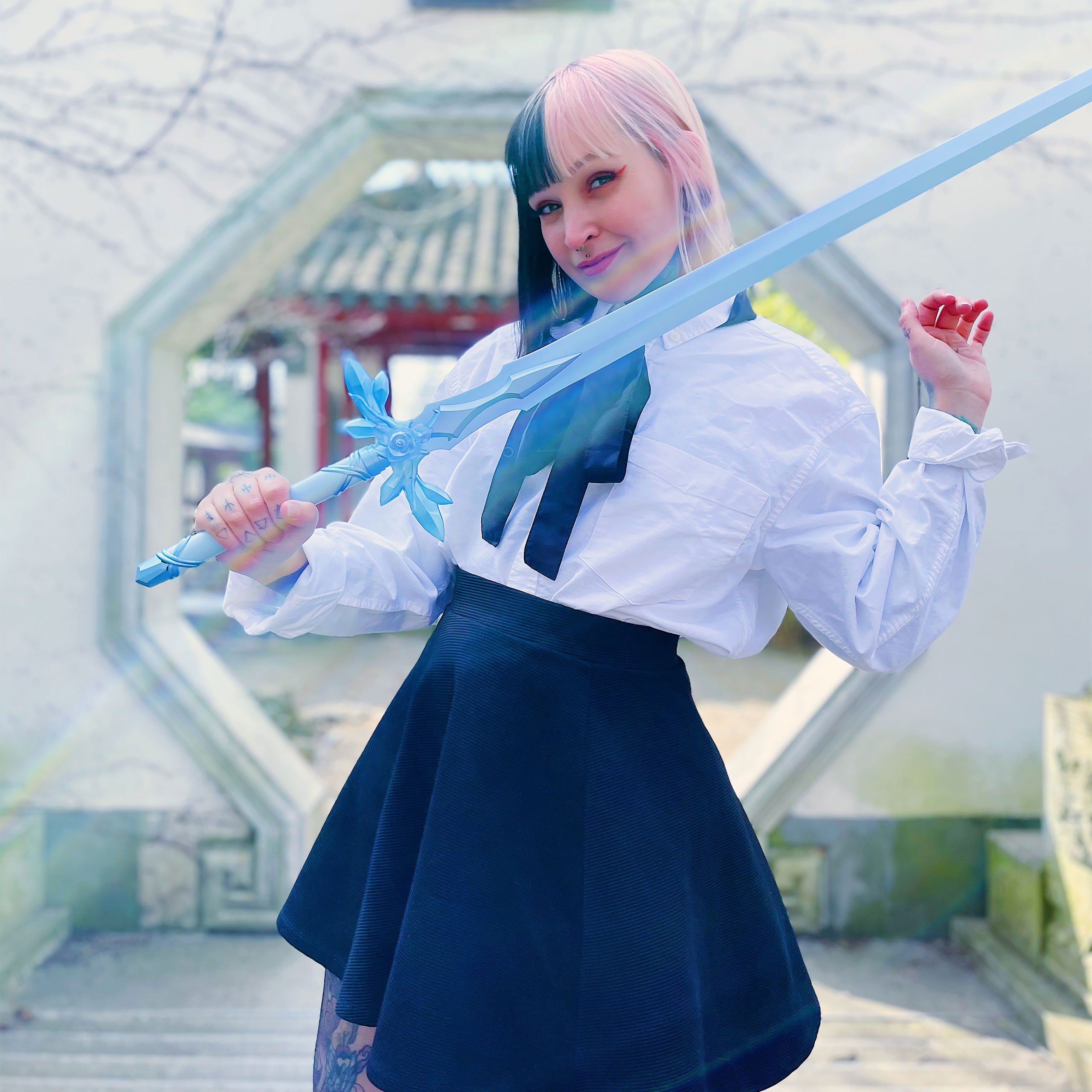 Immagine del prodotto Sword Art Online Alicization - War of Underworld Replica della Spada Rosa Blu