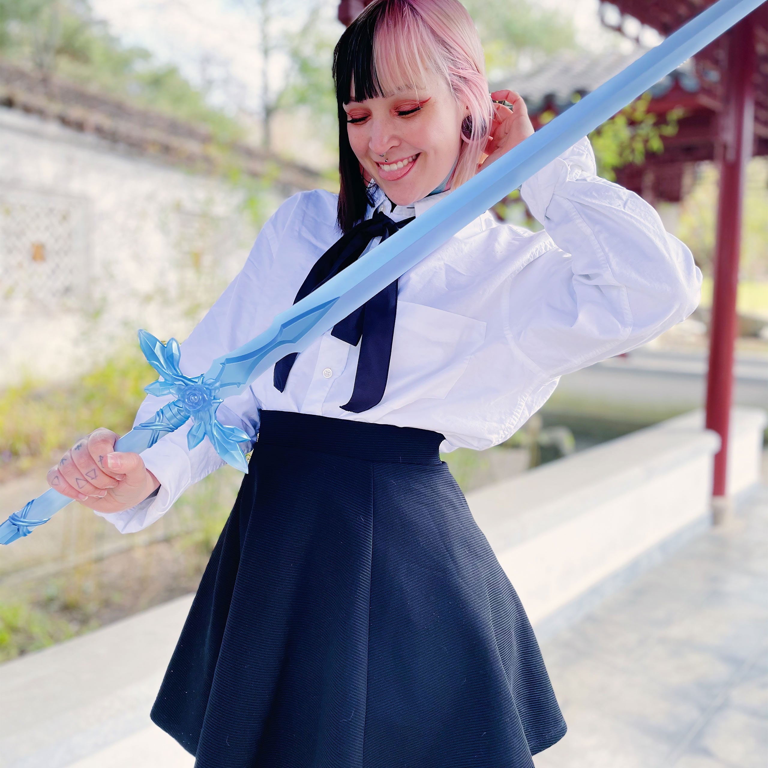 Immagine del prodotto Sword Art Online Alicization - War of Underworld Replica della Spada Rosa Blu