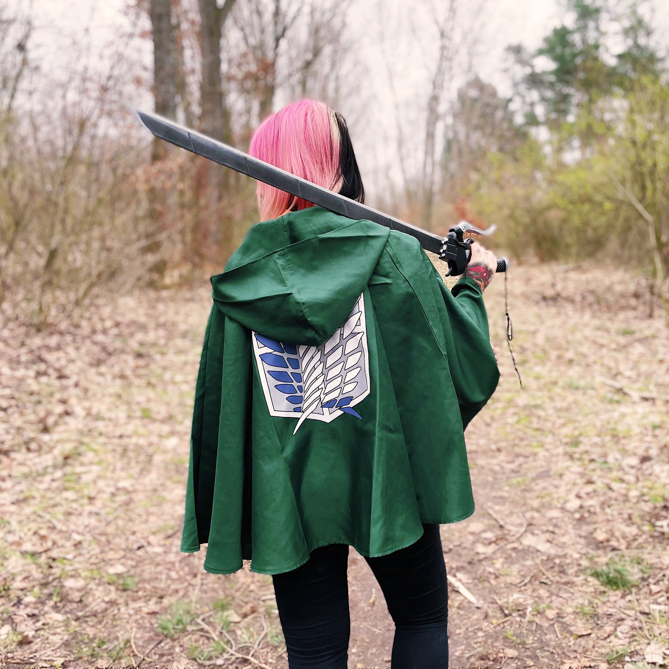 Immagine del prodotto Attack on Titan - Mantello con cappuccio del Corpo di Ricerca