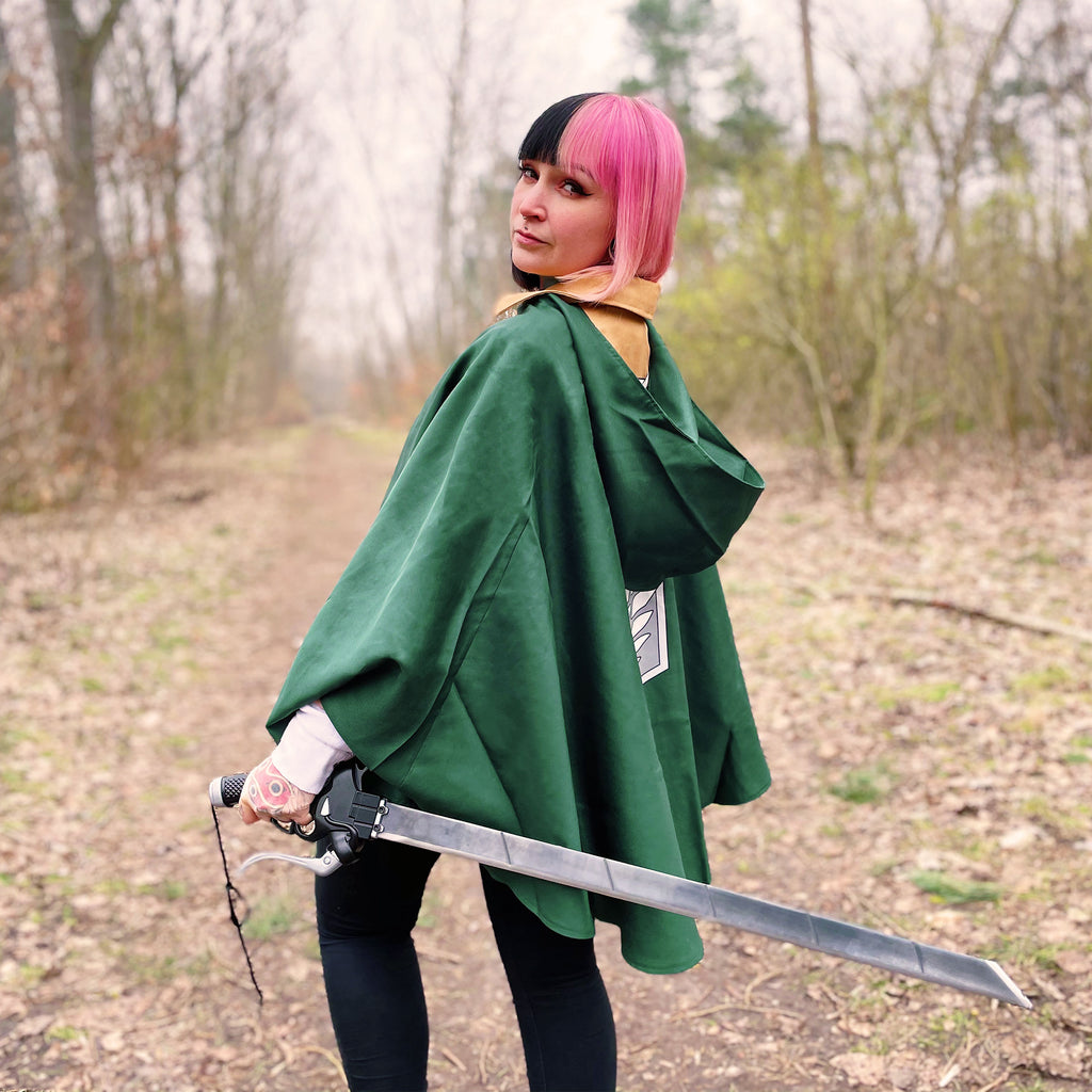 Immagine del prodotto Attack on Titan - Mantello con cappuccio del Corpo di Ricerca