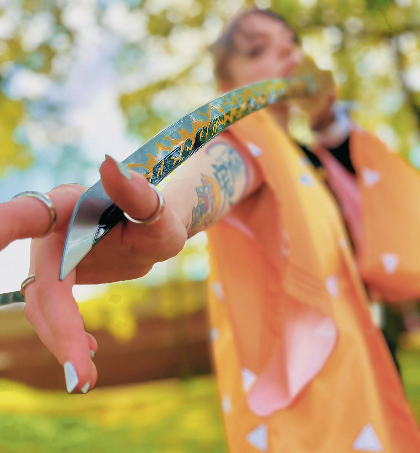 Immagine del prodotto Demon Slayer - Replica della Spada Nichirin di Zenitsu Agatsuma