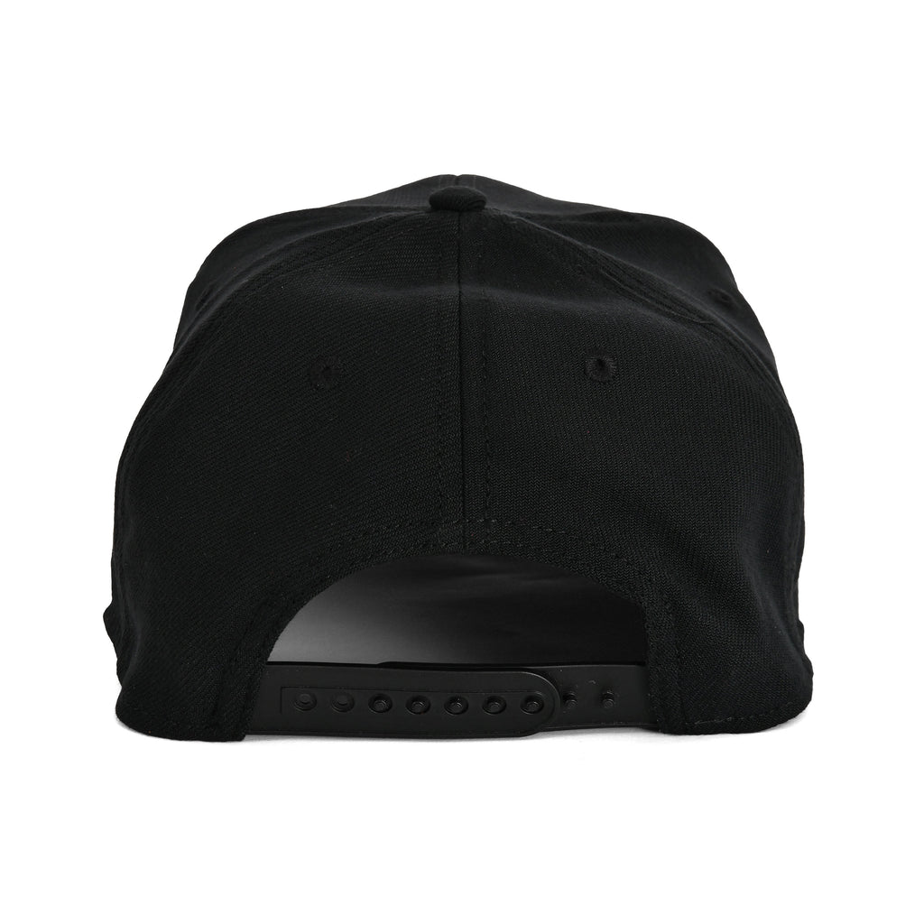 Product image Witcher - Wolf Medallion Baseball Cap black