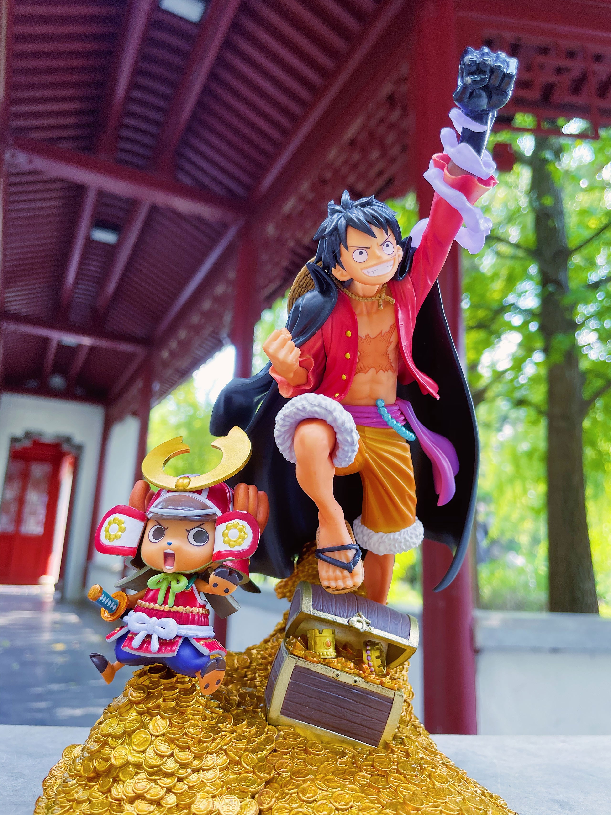 Immagine del prodotto One Piece - Figura di Luffy con Chopper