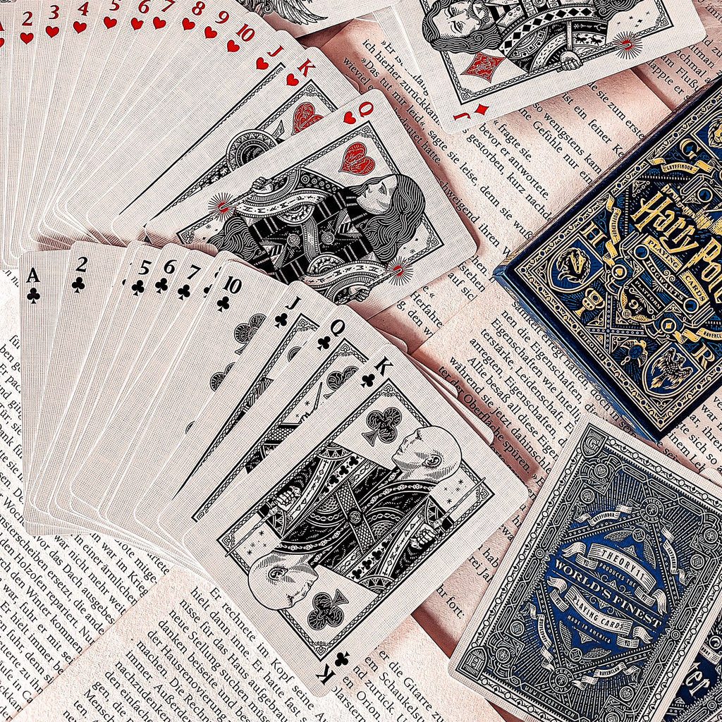 Immagine del prodotto Harry Potter - Gioco di Carte Corvonero Edizione Deluxe