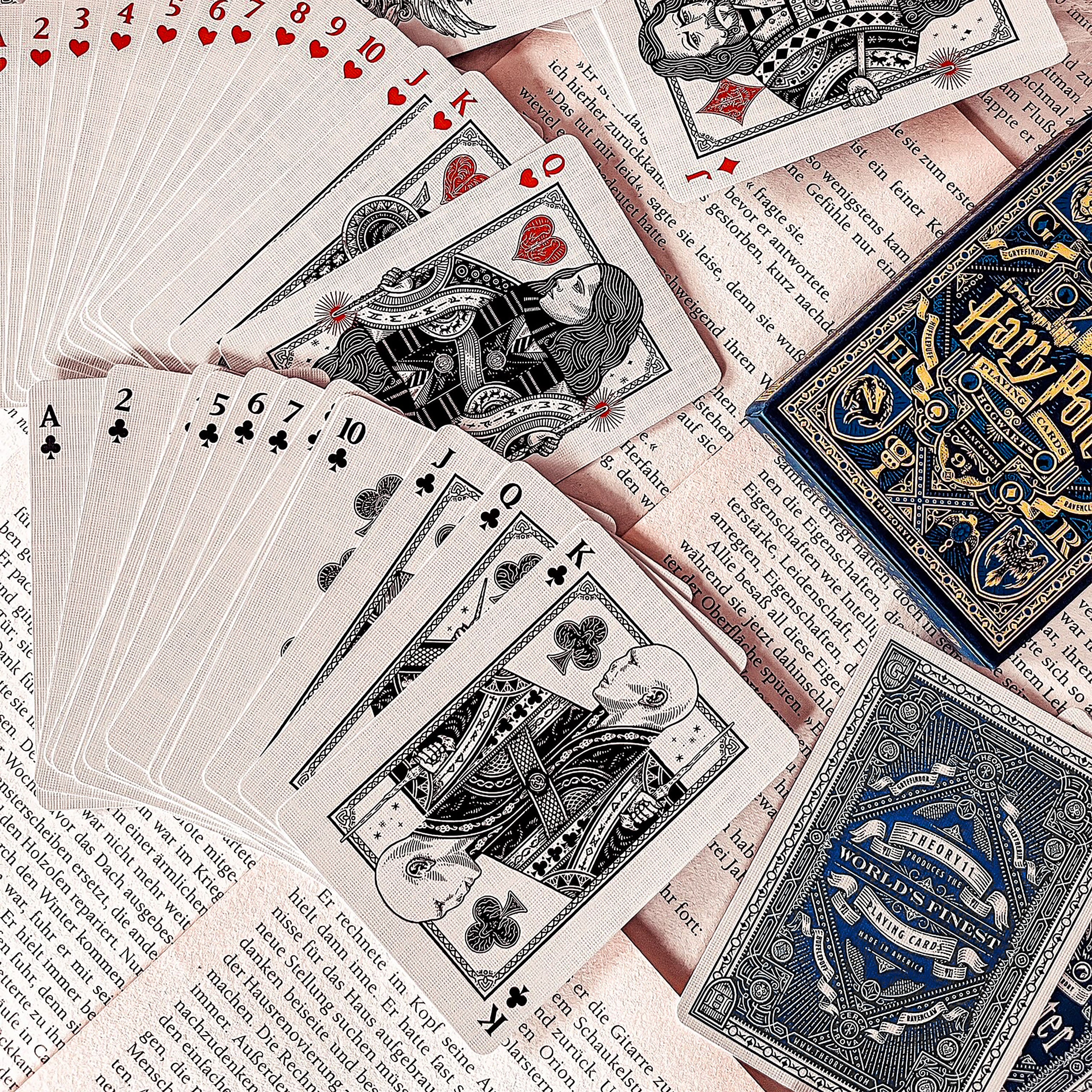 Immagine del prodotto Harry Potter - Gioco di Carte Corvonero Edizione Deluxe