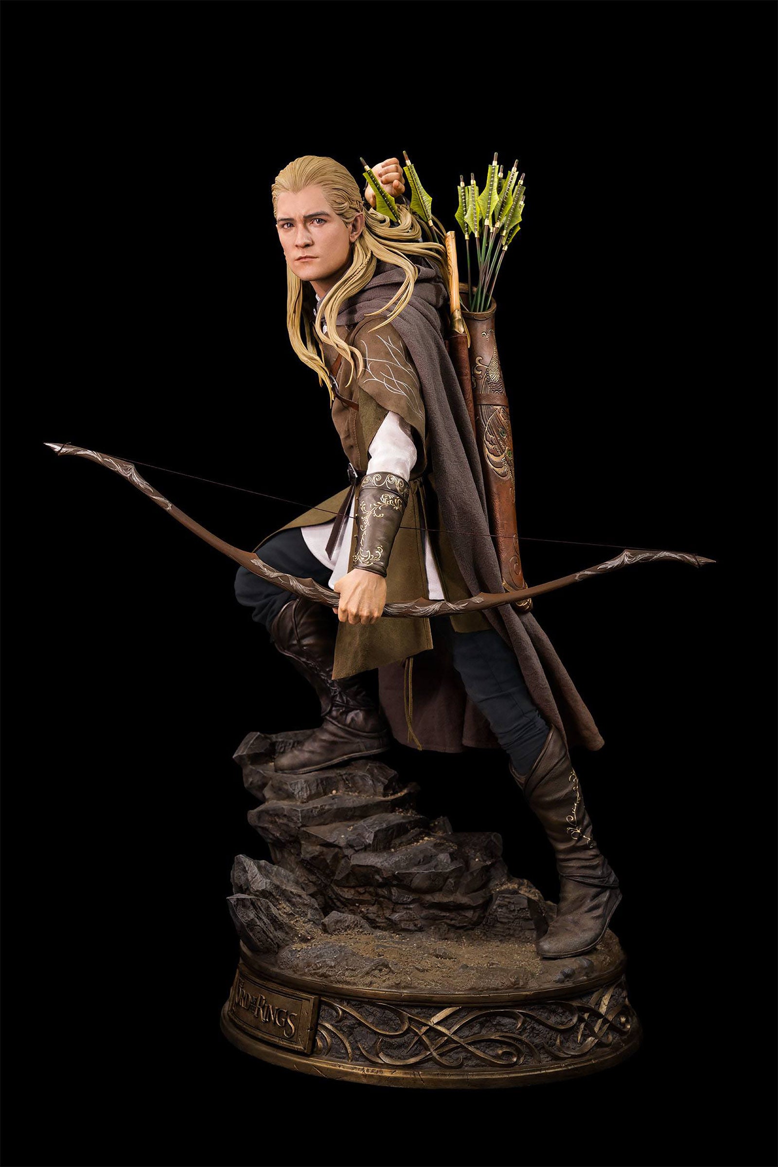 Product image The Lord of the Rings - Legolas Premium Collector Statue 1:2