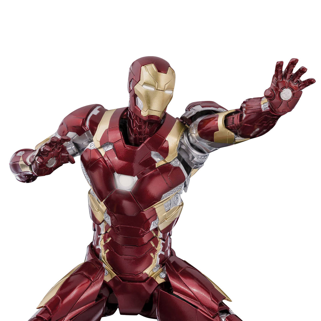Immagine del prodotto Iron Man - Figura d'azione deluxe Mark 46