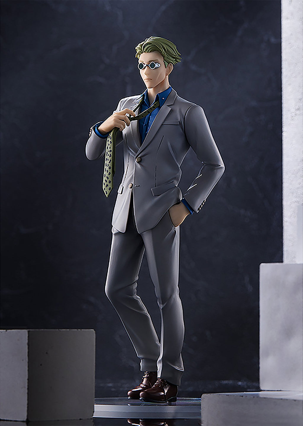 Product image Jujutsu Kaisen - Kento Nanami Figure