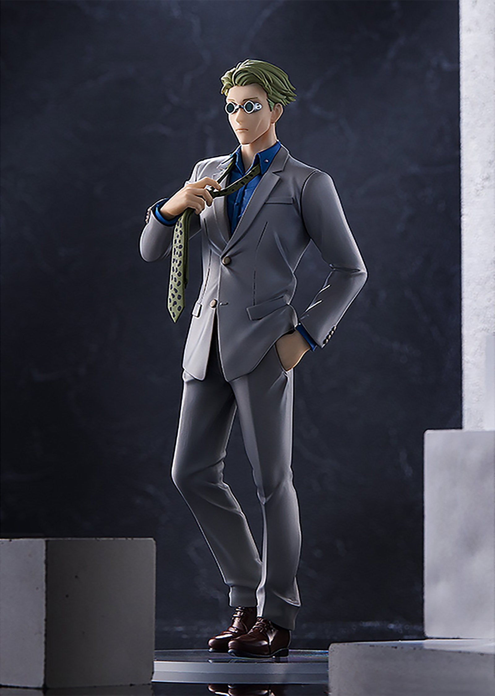 Product image Jujutsu Kaisen - Kento Nanami Figure