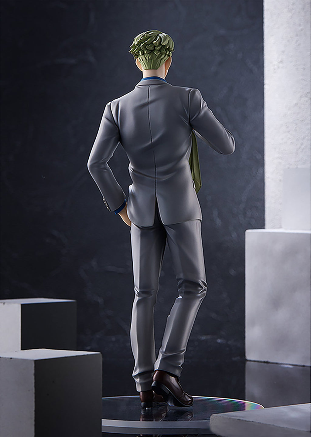 Product image Jujutsu Kaisen - Kento Nanami Figure