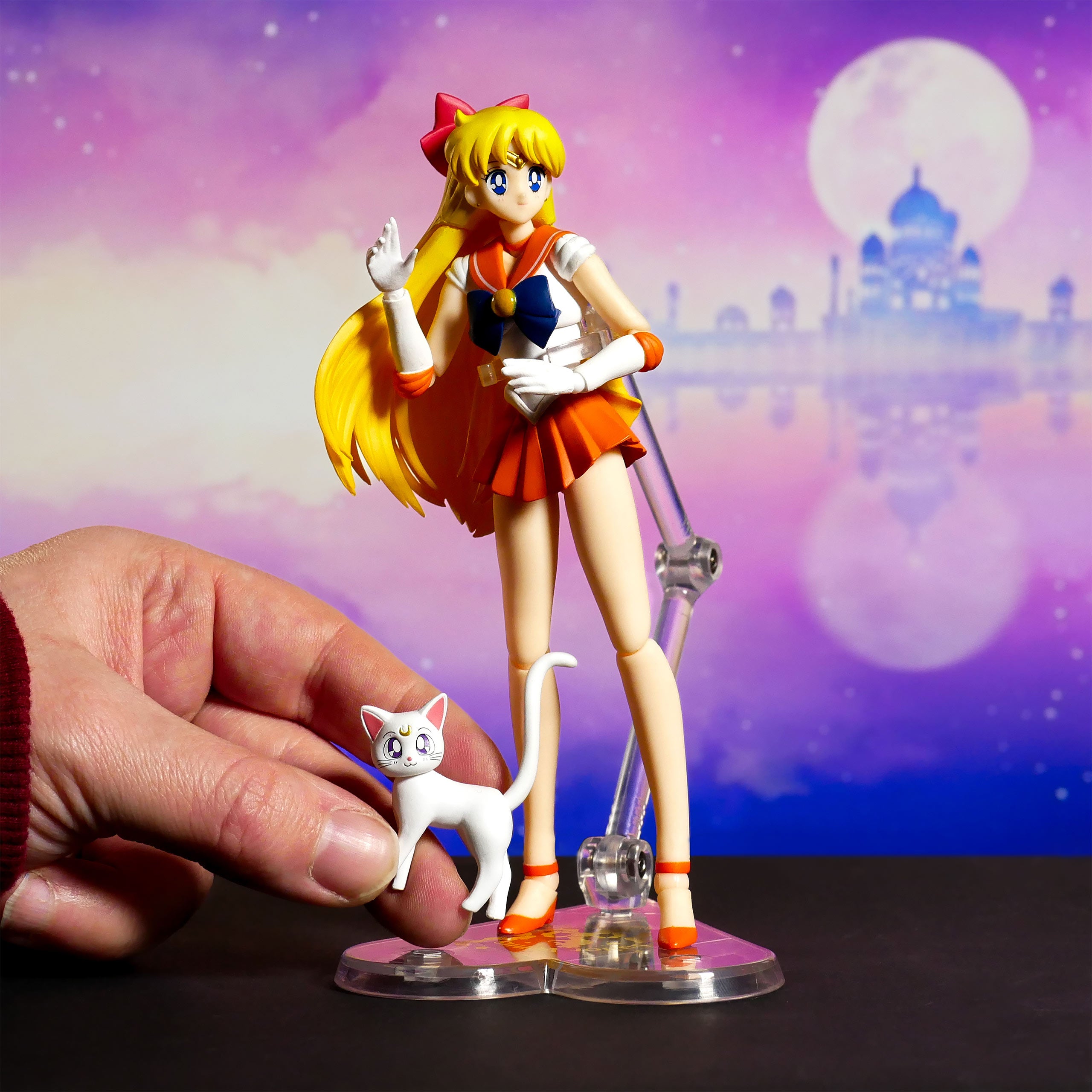 Immagine del prodotto Figura d'azione di Sailor Venus con Artemis Edizione a colori di animazione - Sailor Moon