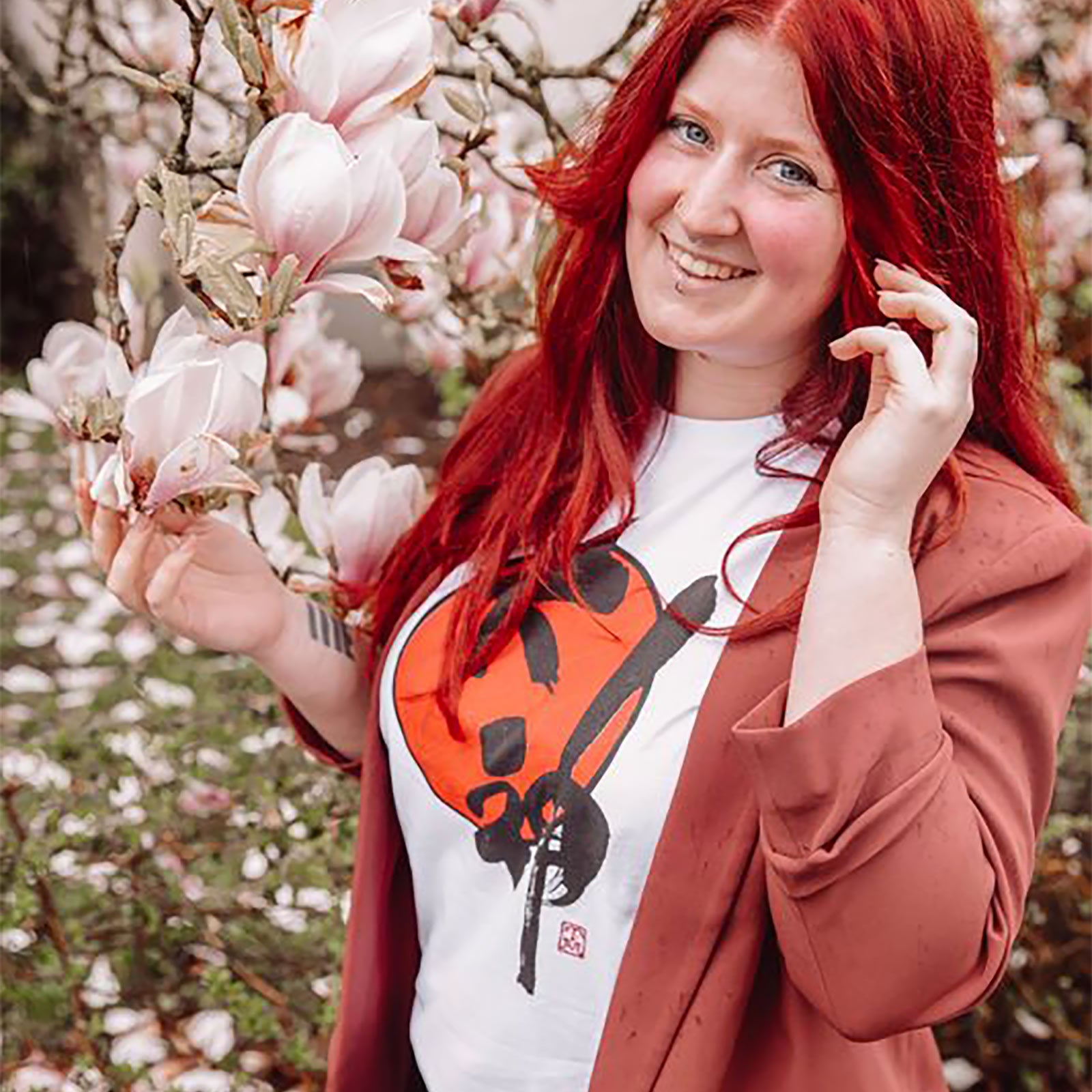 Immagine del prodotto Okami - T-shirt con logo bianca