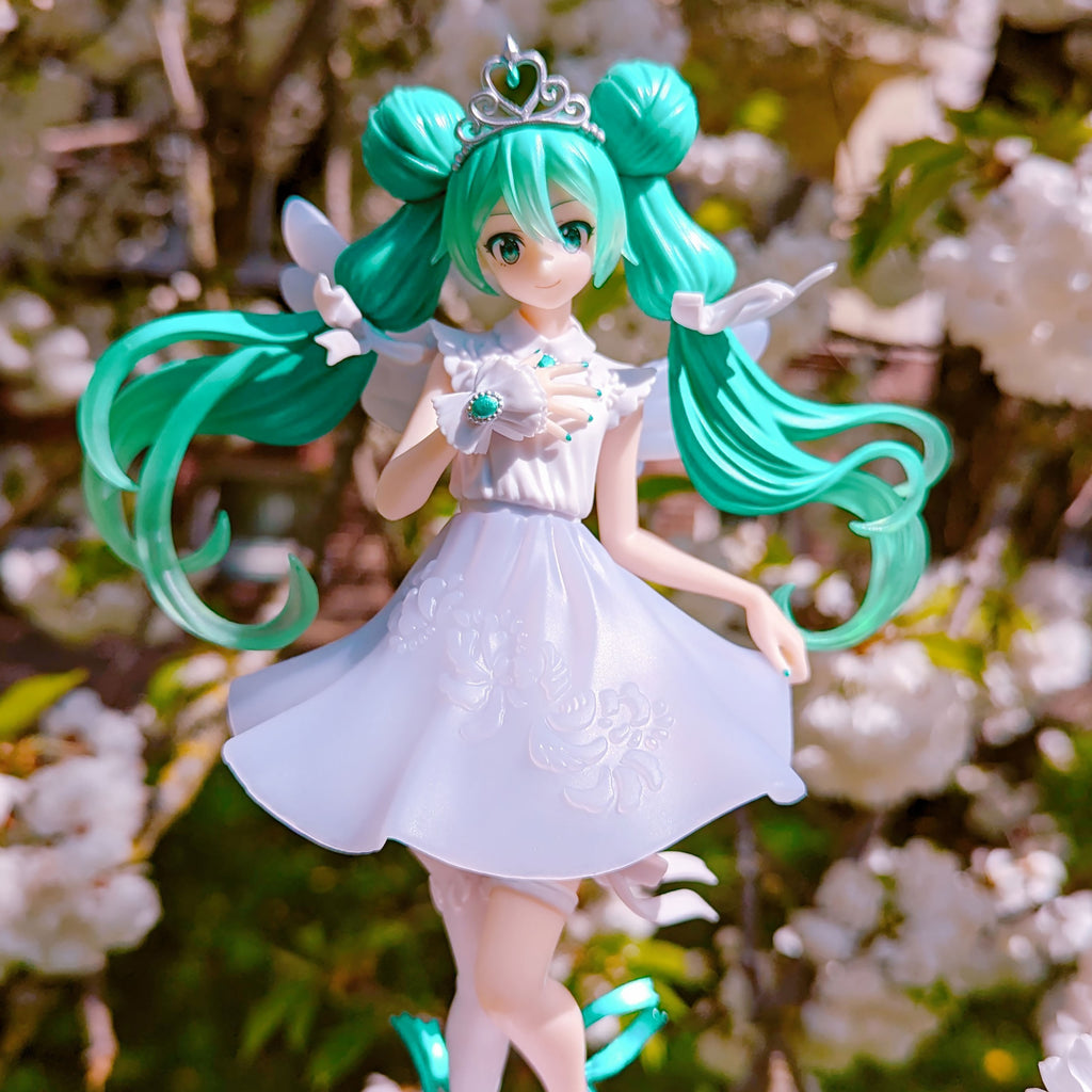 Immagine del prodotto Hatsune Miku - Figura SPM d'Arte di Kei del 15° Anniversario