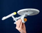 Immagine del prodotto Star Trek - Replica dell'Enterprise NCC-1701 con luci e suoni