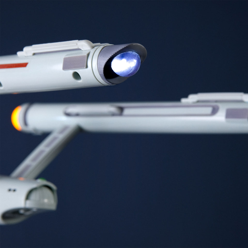Immagine del prodotto Star Trek - Replica dell'Enterprise NCC-1701 con luci e suoni