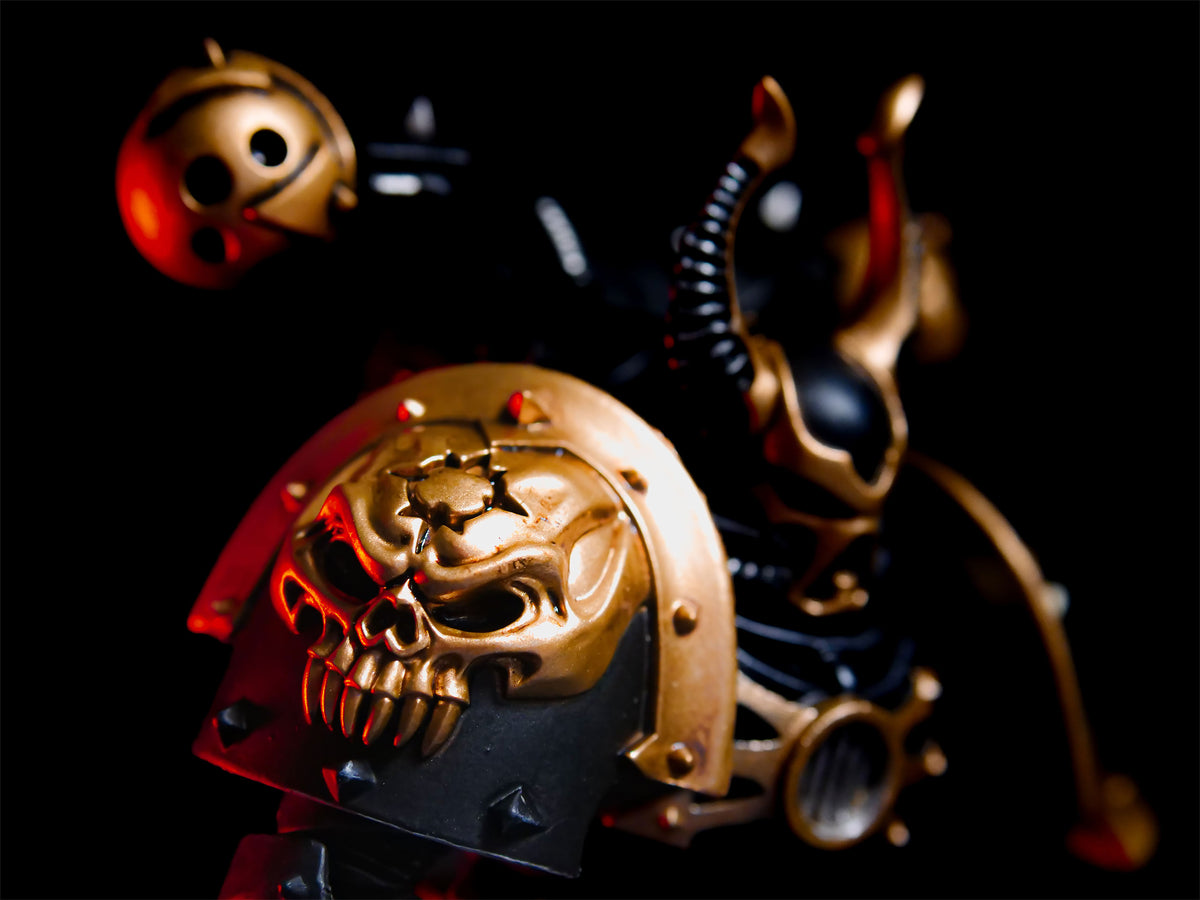 Immagine del prodotto Warhammer 40k - Black Legion Brother Talas Action Figure