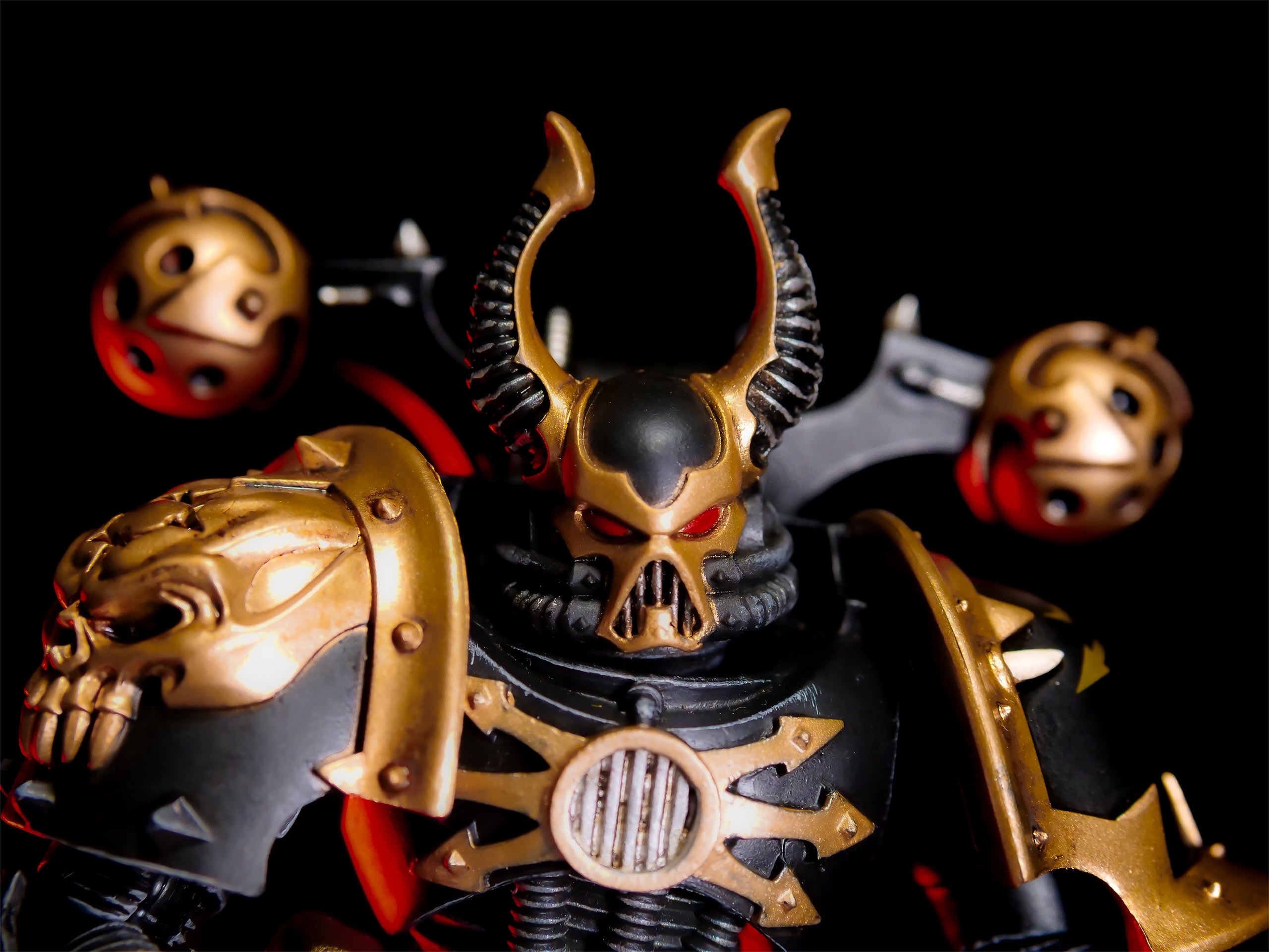 Immagine del prodotto Warhammer 40k - Black Legion Brother Talas Action Figure