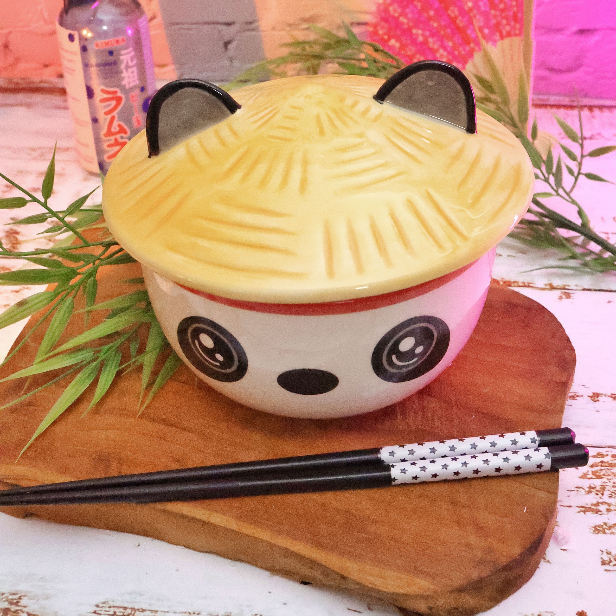 Immagine del prodotto Ciotola Panda Kawaii con coperchio per fan di anime
