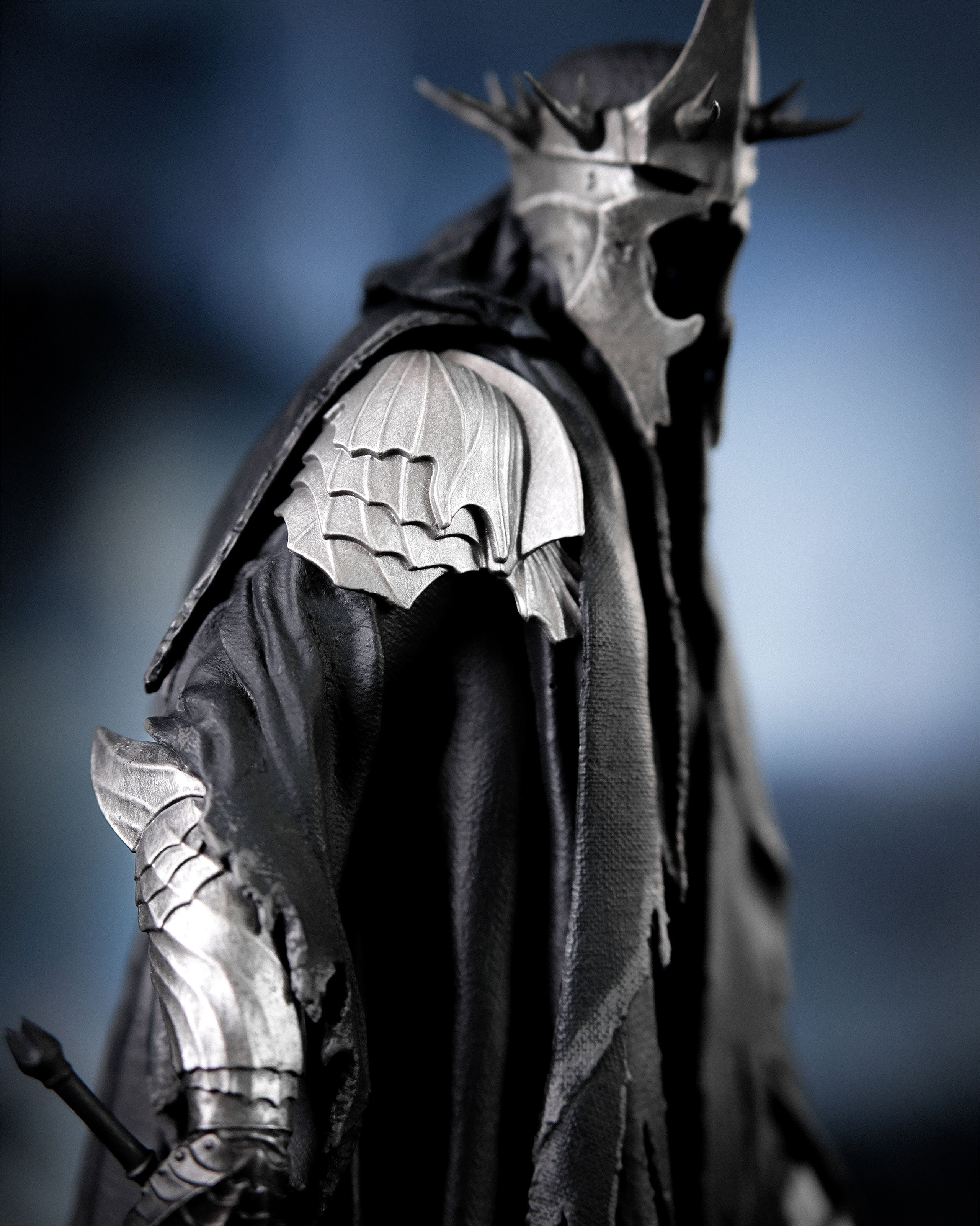 Product image The Lord of the Rings - Witch King of Angmar Saga BDS Art Scale Deluxe Statue