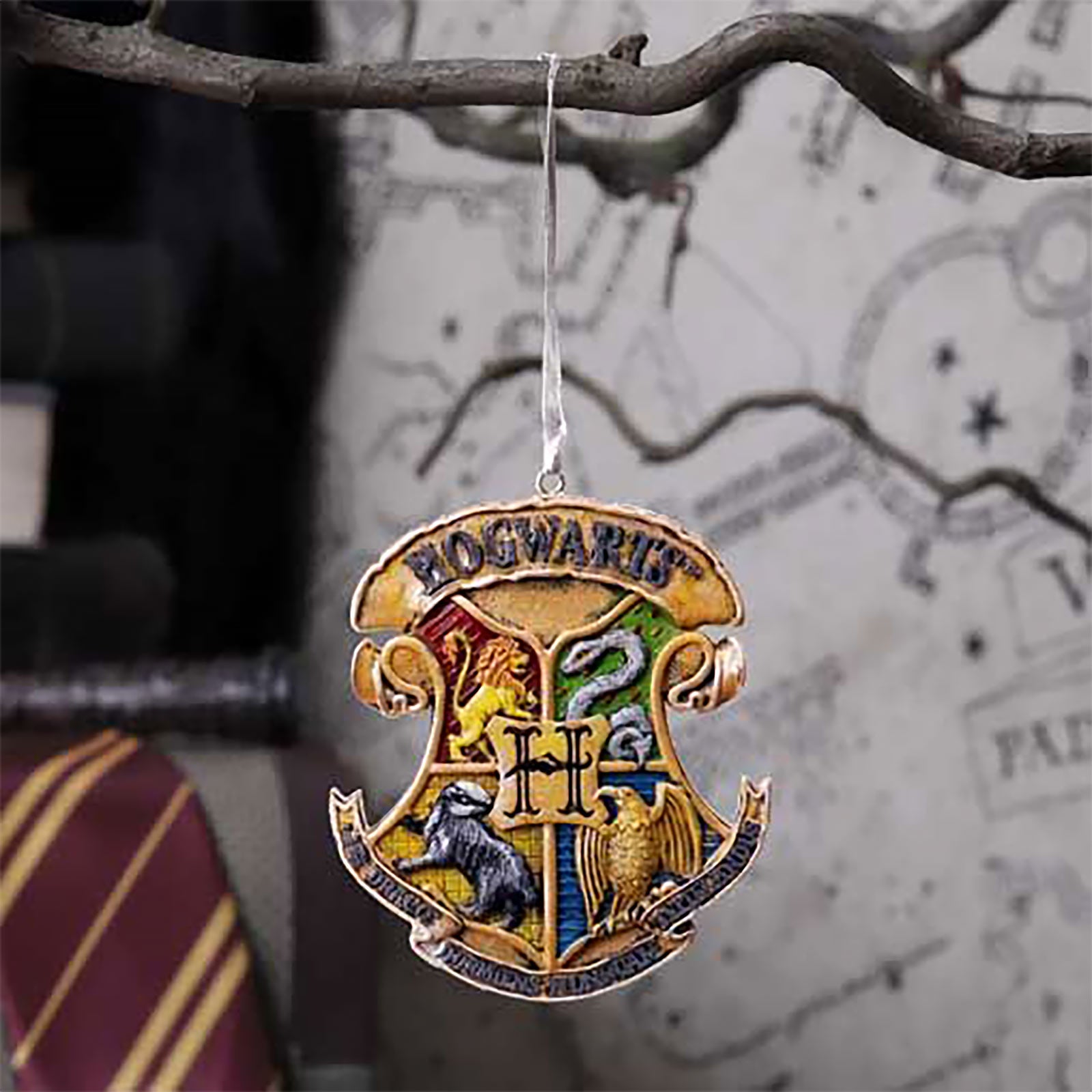 Immagine del prodotto Harry Potter - Decorazione per albero di Natale con stemma di Hogwarts