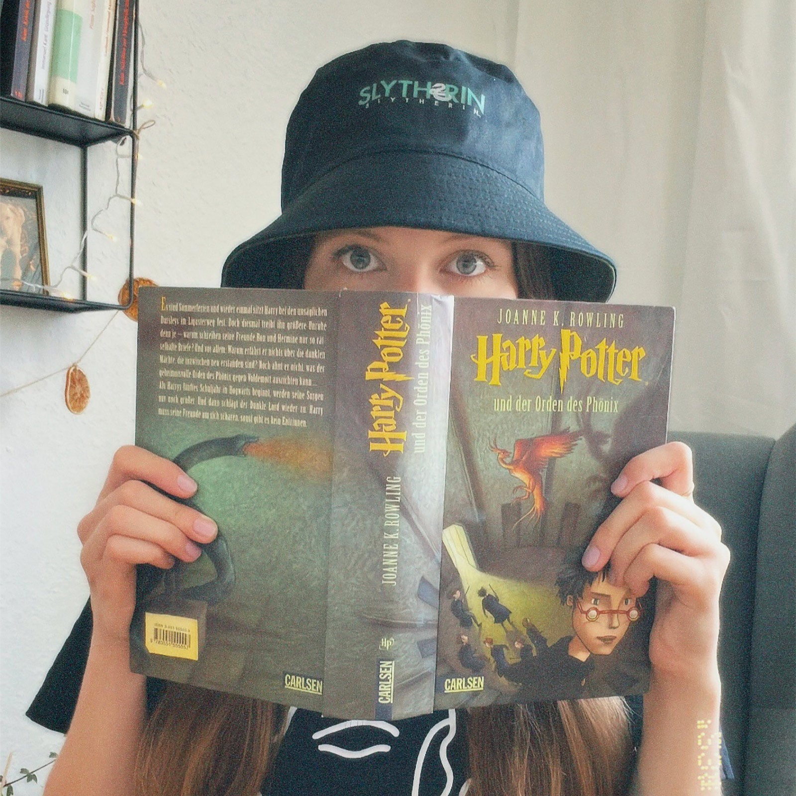 Immagine del prodotto Cappello con stemma di Serpeverde con motivo reversibile - Harry Potter