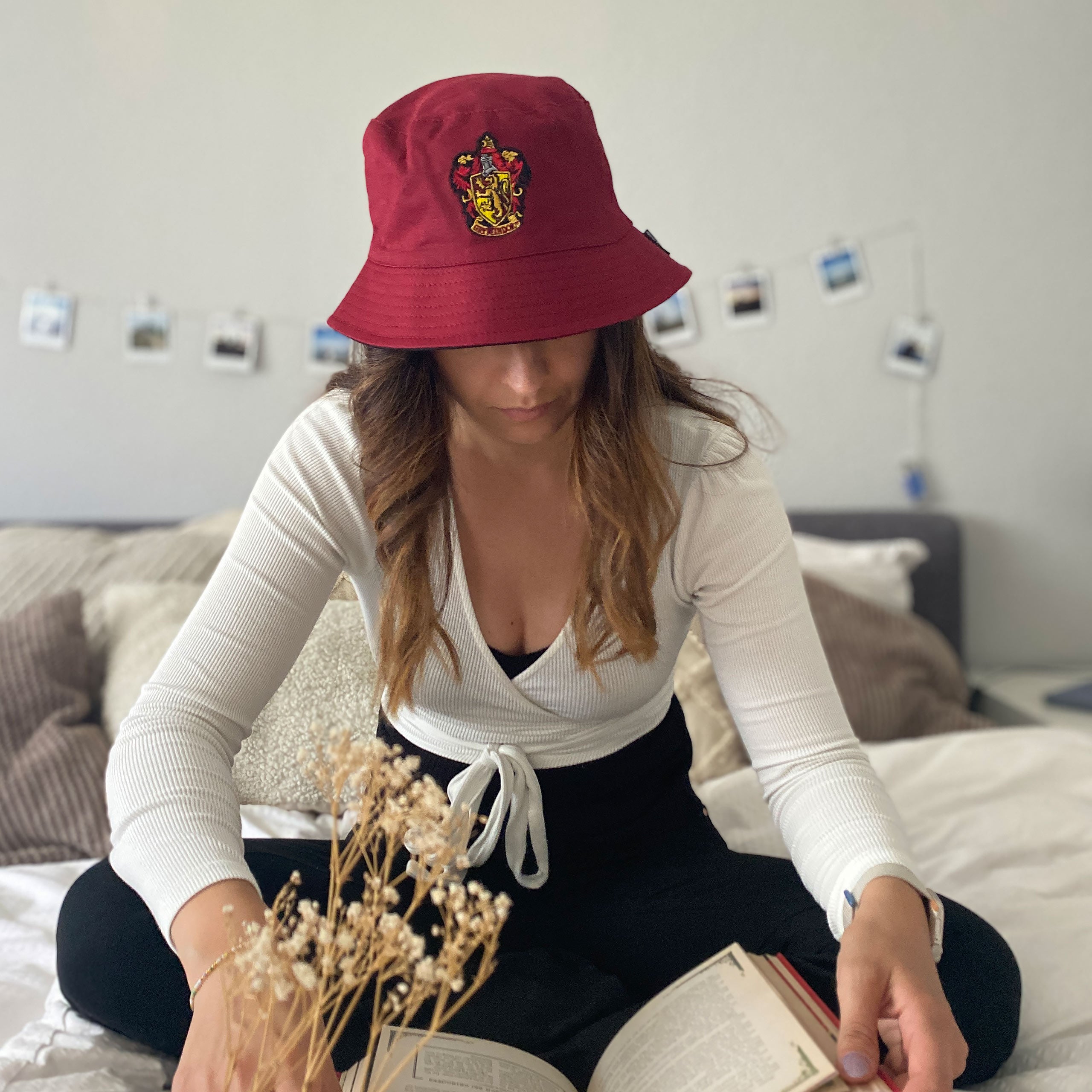 Immagine del prodotto Cappello con stemma Gryffindor con motivo reversibile - Harry Potter