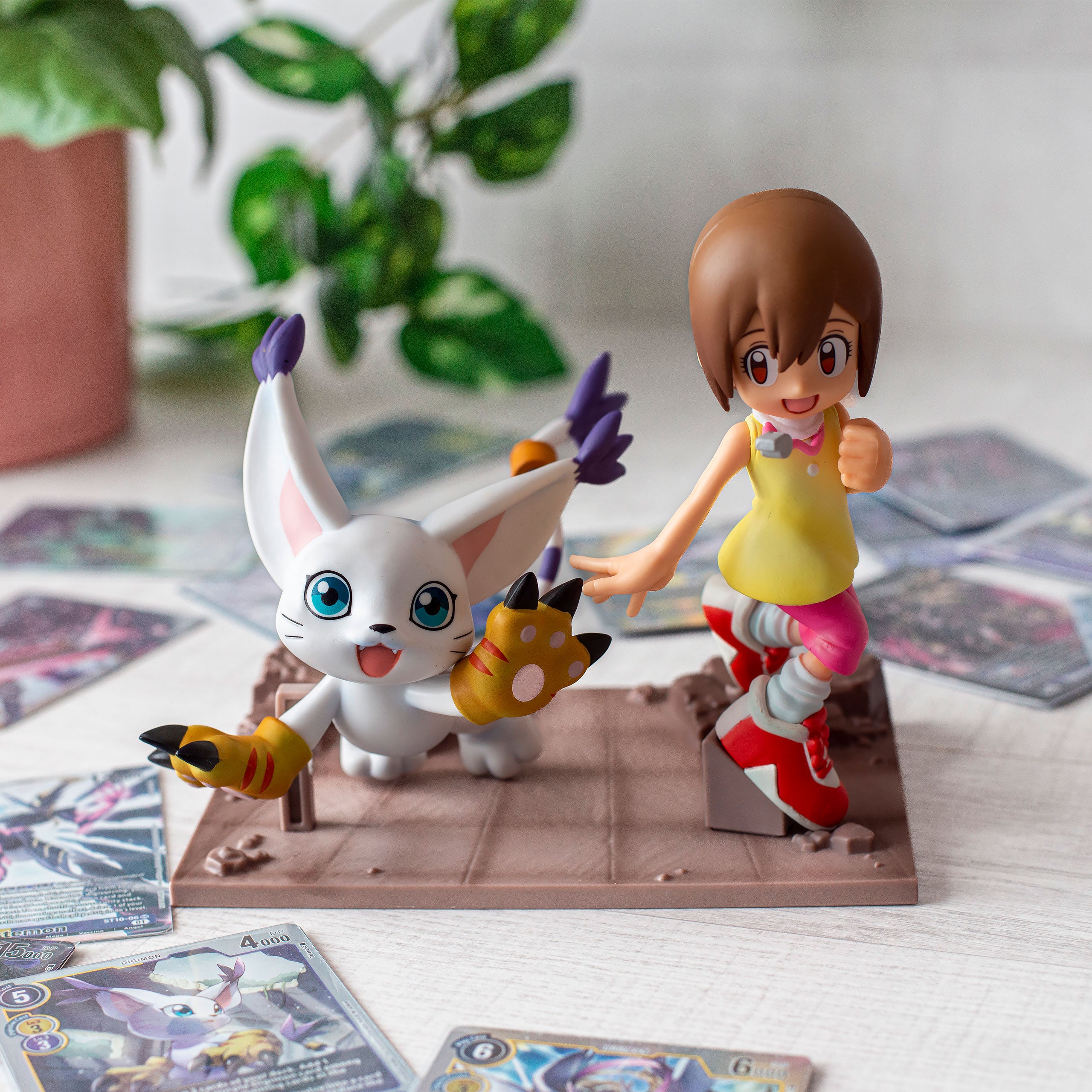 Product image Digimon Adventure - Gatomon & Kari Figure Set