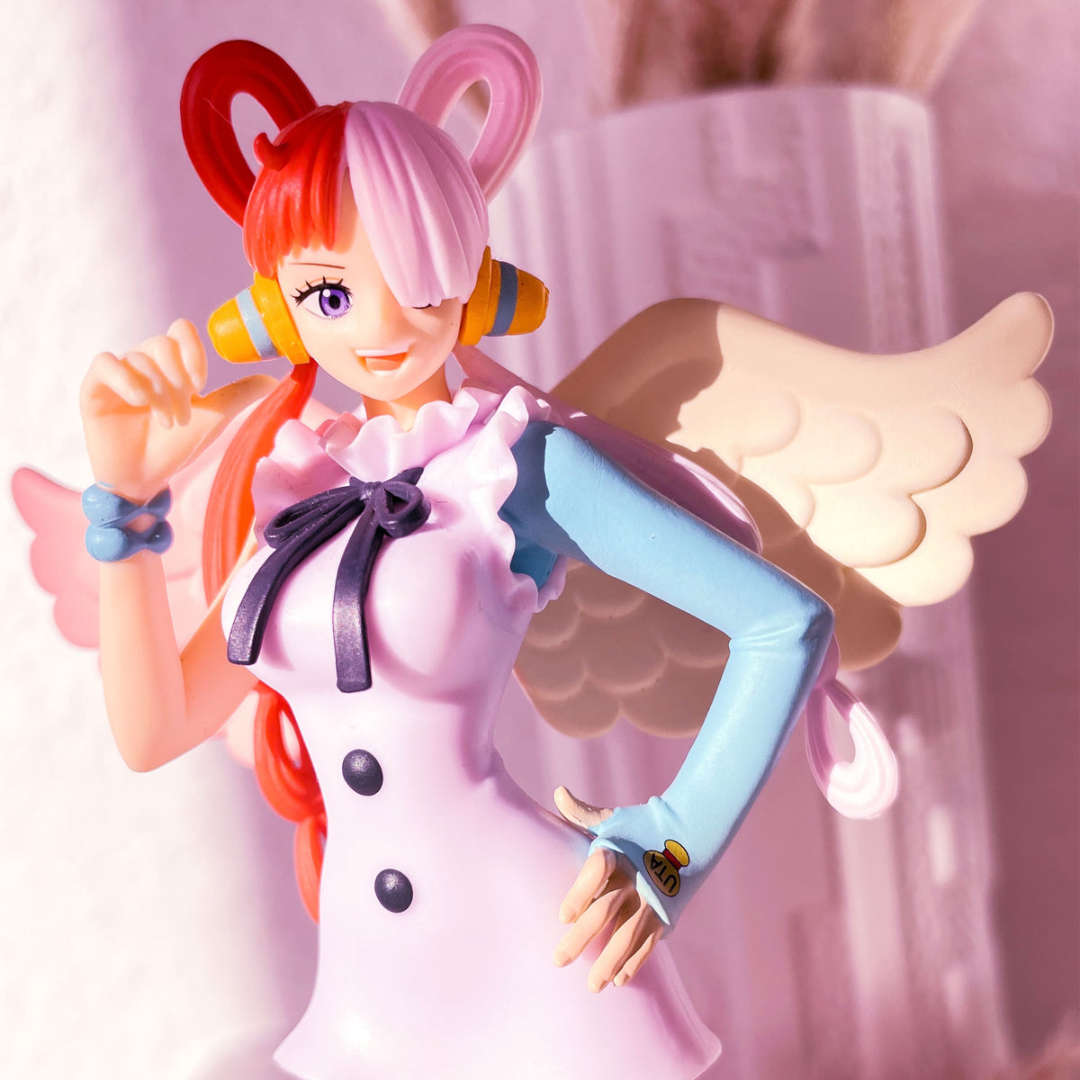 Immagine del prodotto One Piece Film Red - Figura Uta 17 cm