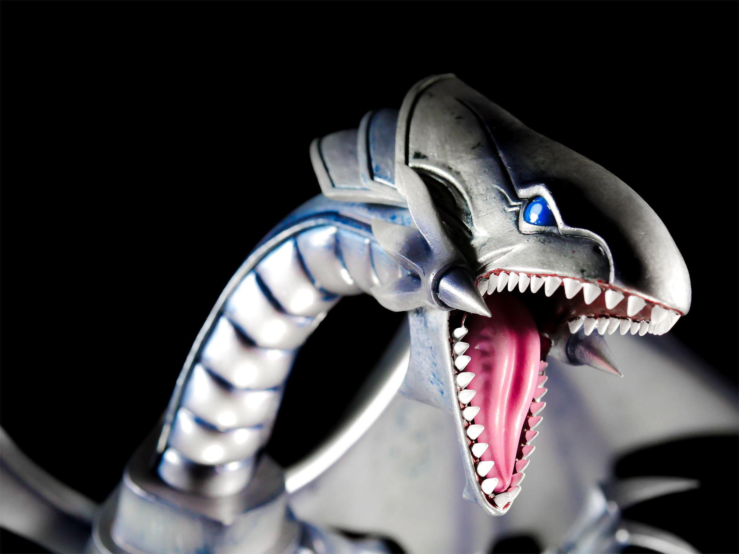 Immagine del prodotto Yu-Gi-Oh! - Statua del Drago Bianco Occhi Blu
