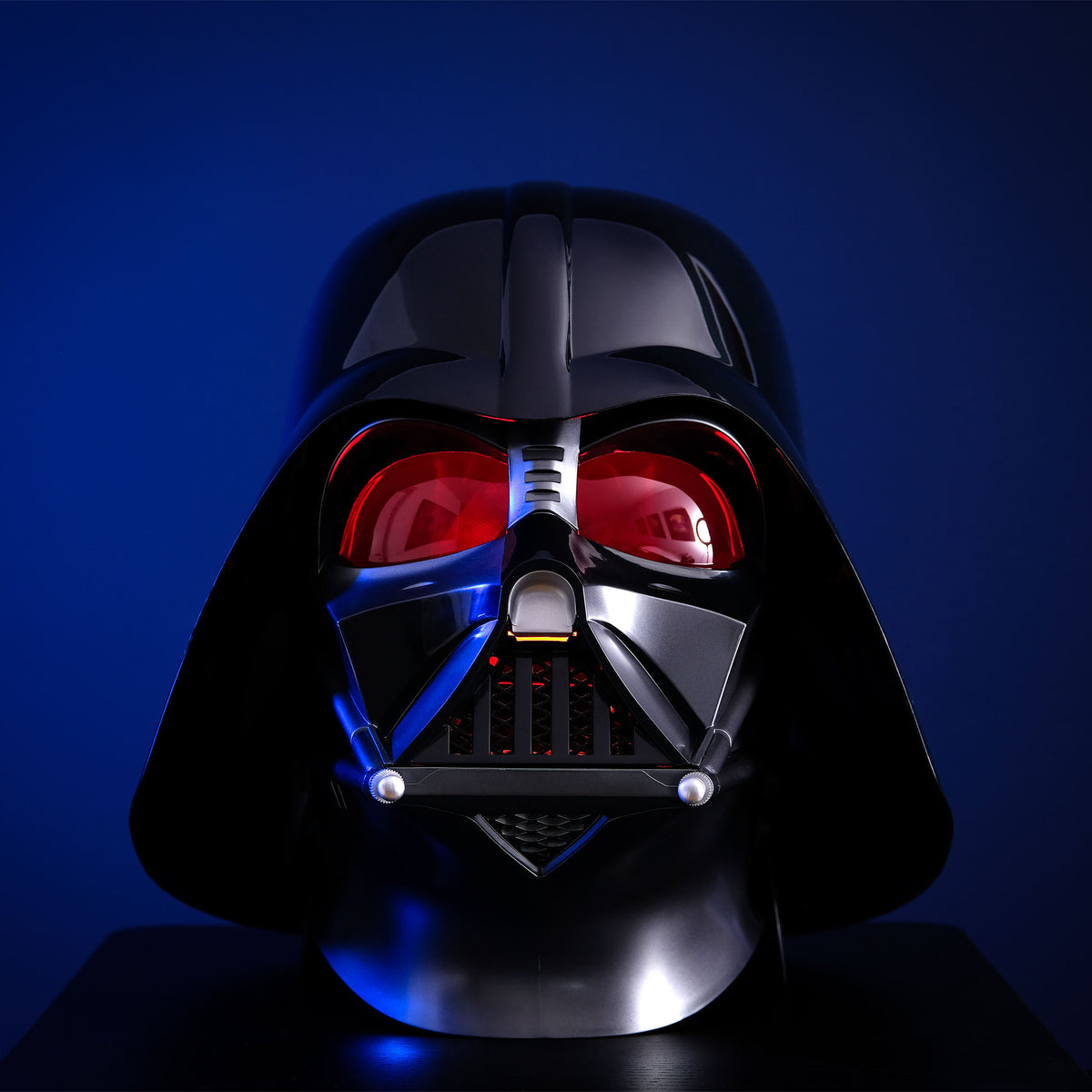 Immagine del prodotto Replica del casco di Darth Vader con effetti sonori - Star Wars