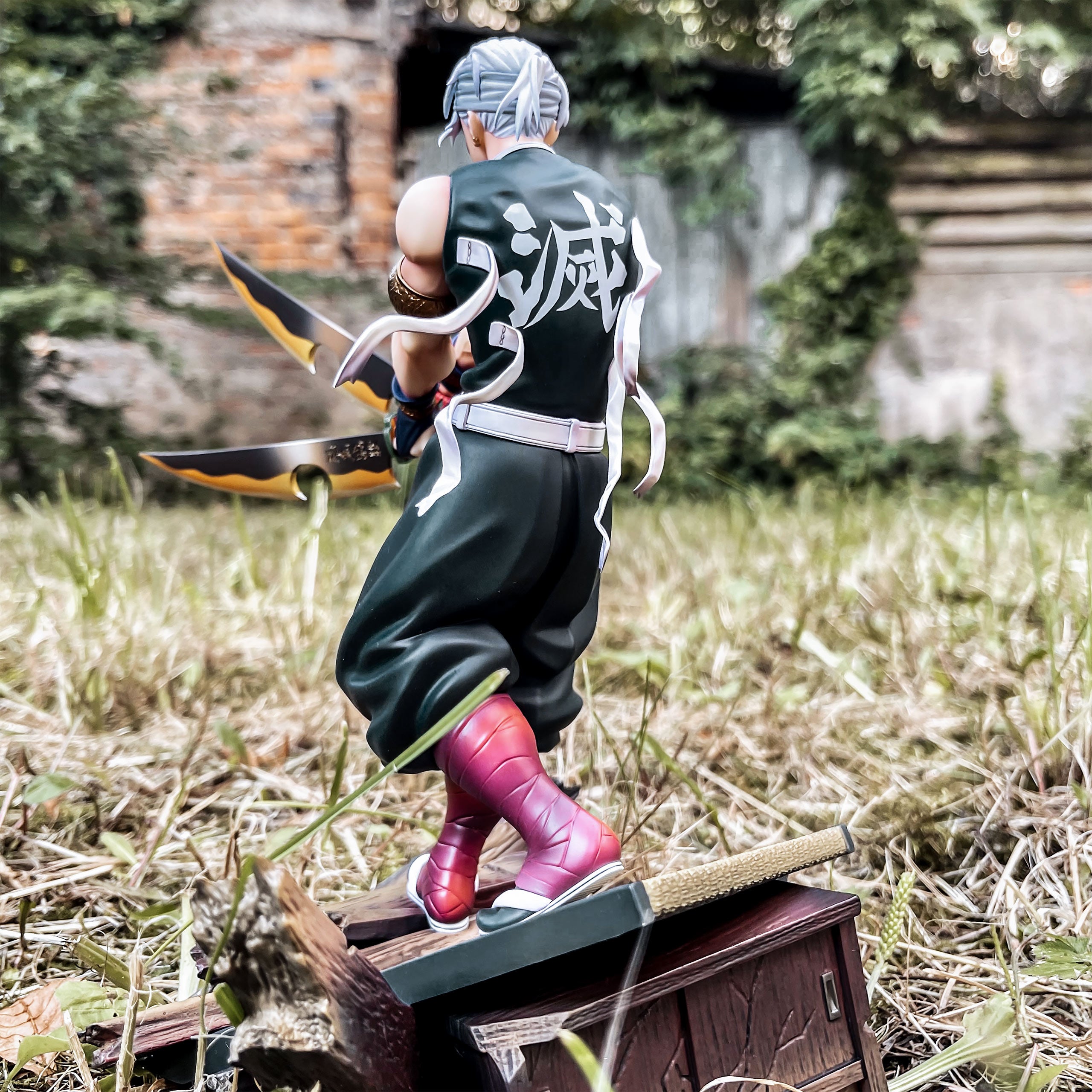 Immagine del prodotto Statua di Tengen Uzui 1:8 deluxe - Demon Slayer