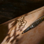 Immagine del prodotto Harry Potter - Penna piuma con set di carta da lettere di Hogwarts