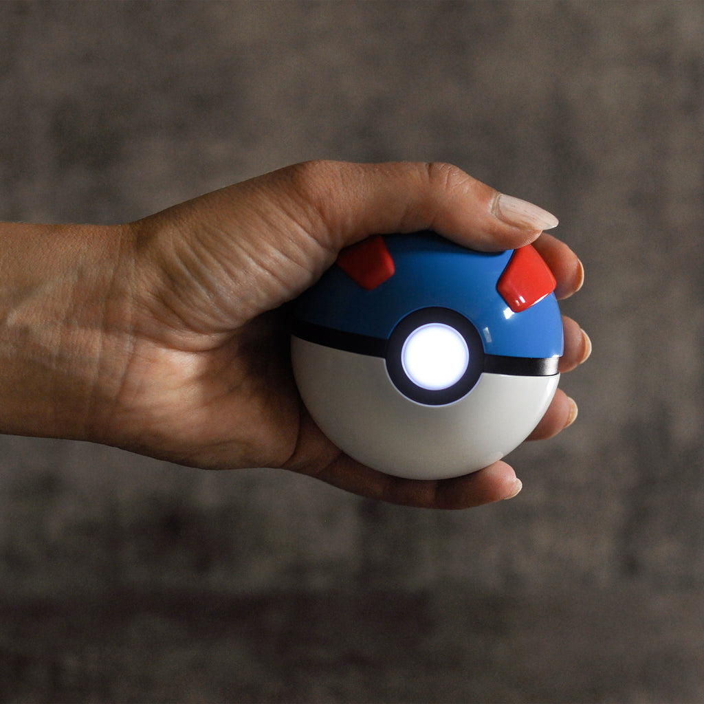 Immagine del prodotto Pokemon - Replica di Superball con luce