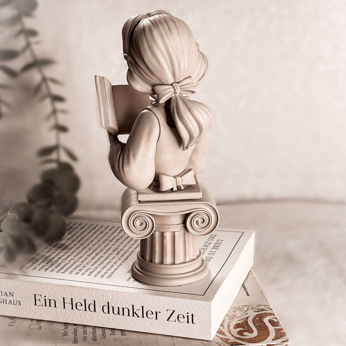 Product image Beauty and the Beast - Belle Disney Princess Bust