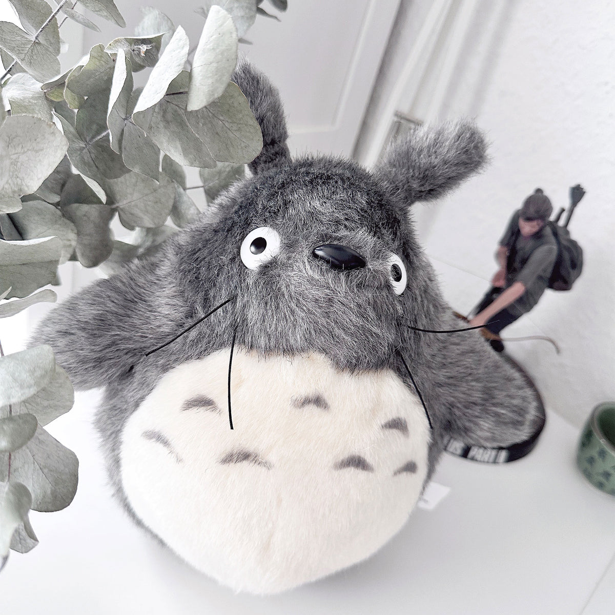 Immagine del prodotto Figura di peluche Totoro grigia