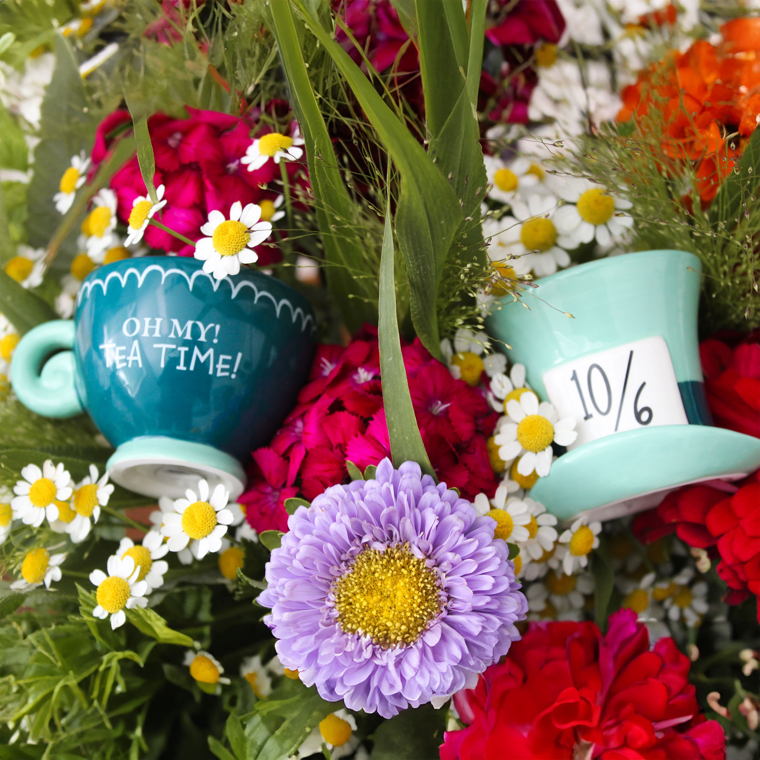 Immagine del prodotto Alice nel Paese delle Meraviglie - Tea Time! Saliera e pepiera