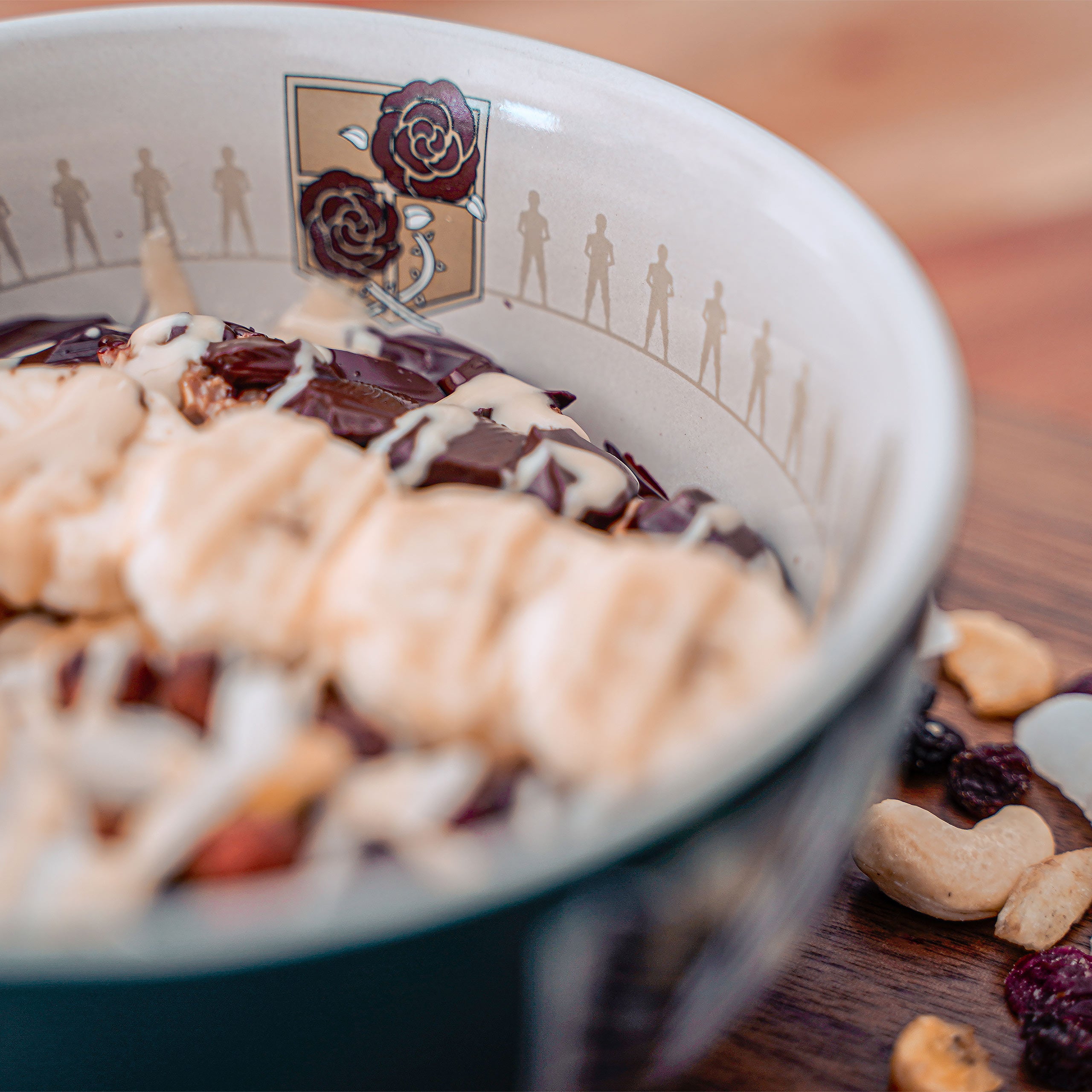 Immagine del prodotto Attack on Titan - Ciotola per cereali con il simbolo del Corpo di Ricerca