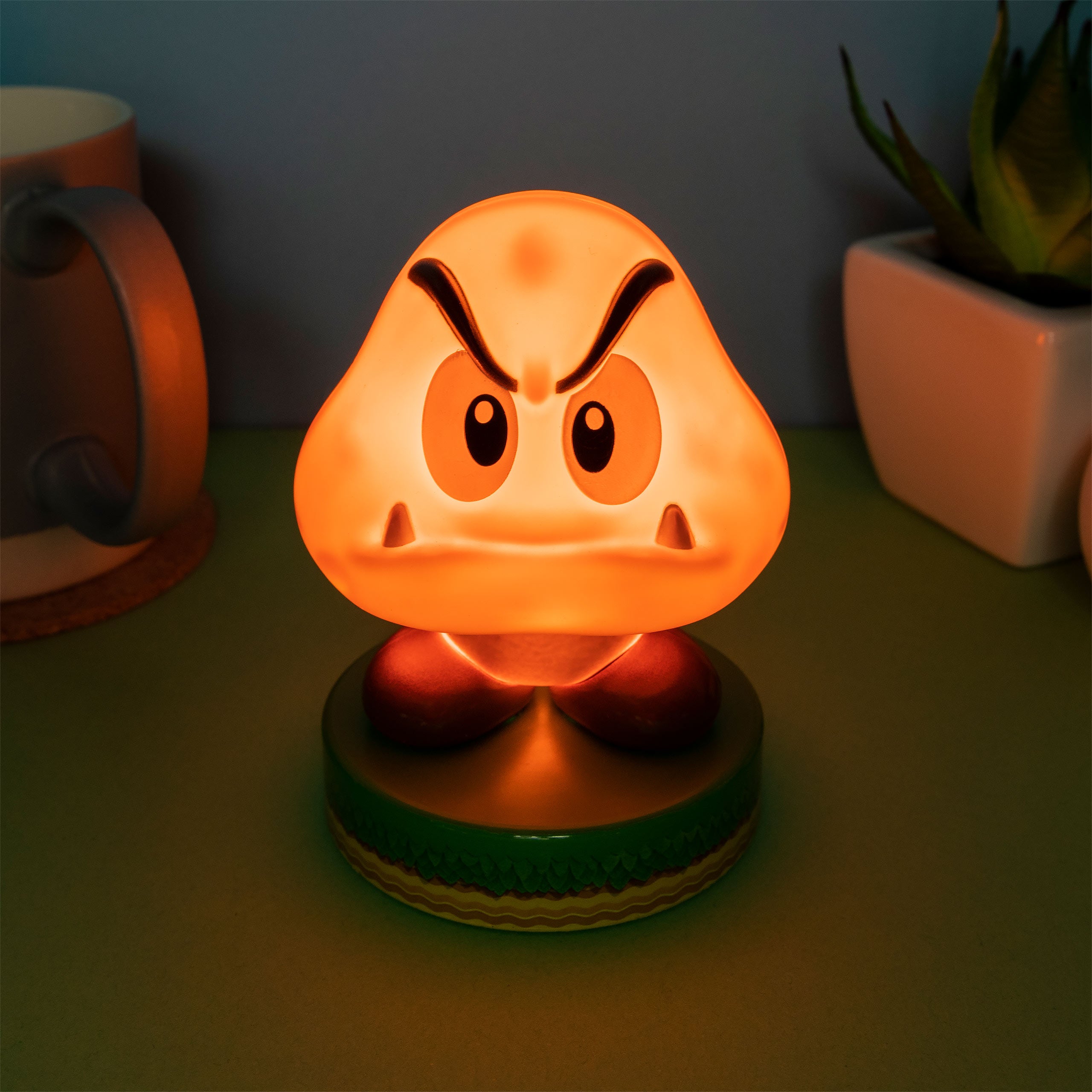 Product image Super Mario - Goomba Icons 3D Table Lamp