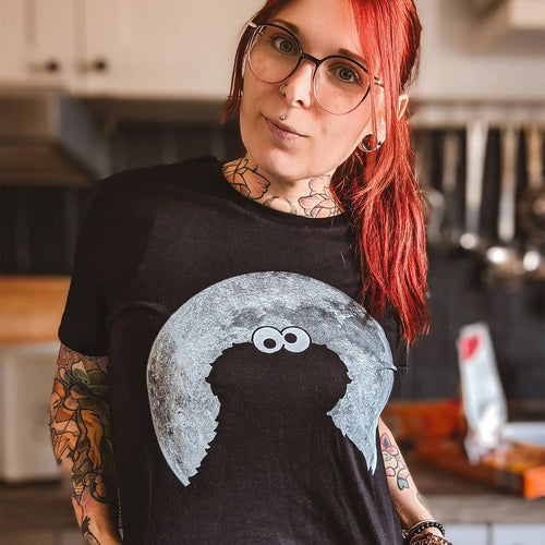 Immagine del prodotto Sesamo Apriti - T-shirt nera Cookie Monster Moonnight