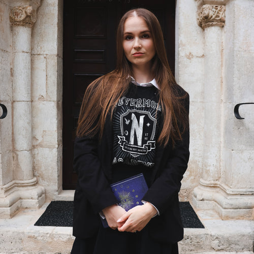 Immagine del prodotto Wednesday - T-shirt nera Nevermore Academy