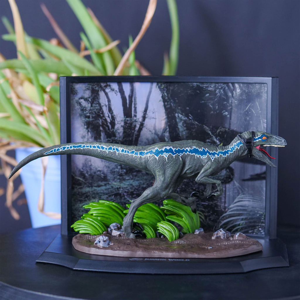 Immagine del prodotto Jurassic Park - Figura Diorama Velociraptor Blue