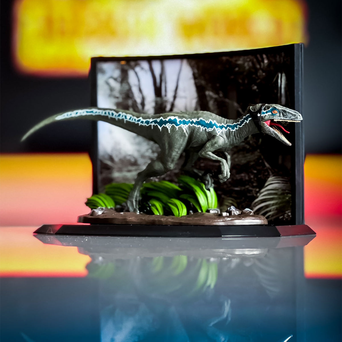 Immagine del prodotto Jurassic Park - Figura Diorama Velociraptor Blue