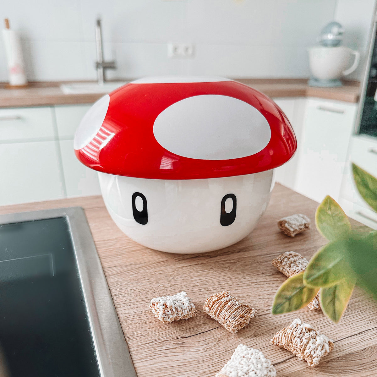 Immagine del prodotto Ciotola Super-Fungo con coperchio per fan di Super Mario