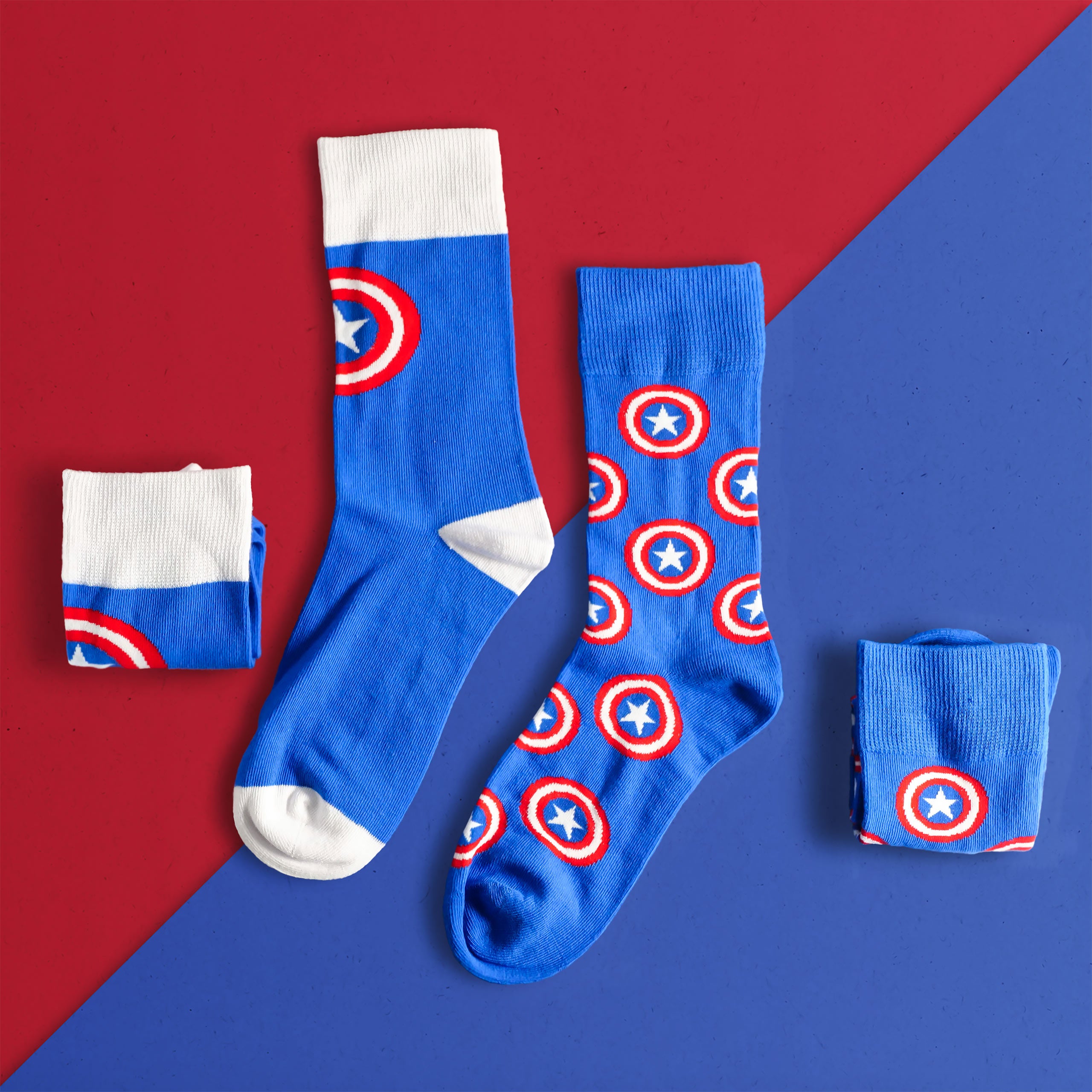 Immagine del prodotto Captain America - Set di 2 calzini con logo Shield blu