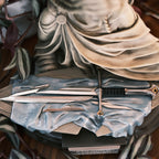 Immagine del prodotto Il Signore degli Anelli - Lama spezzata di Narsil con statua in scala 1:5