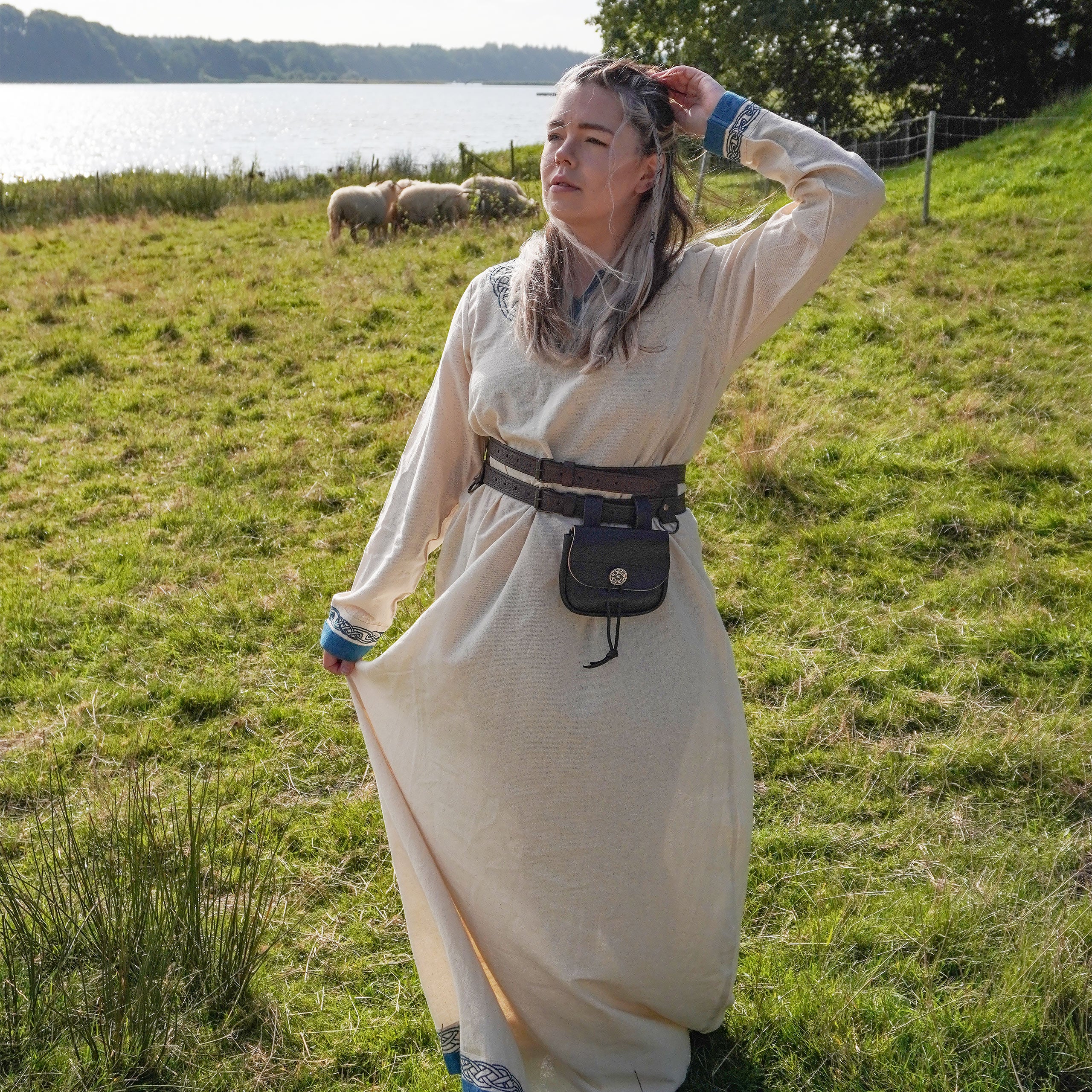 Immagine del prodotto Abito vichingo Lagertha beige-blu